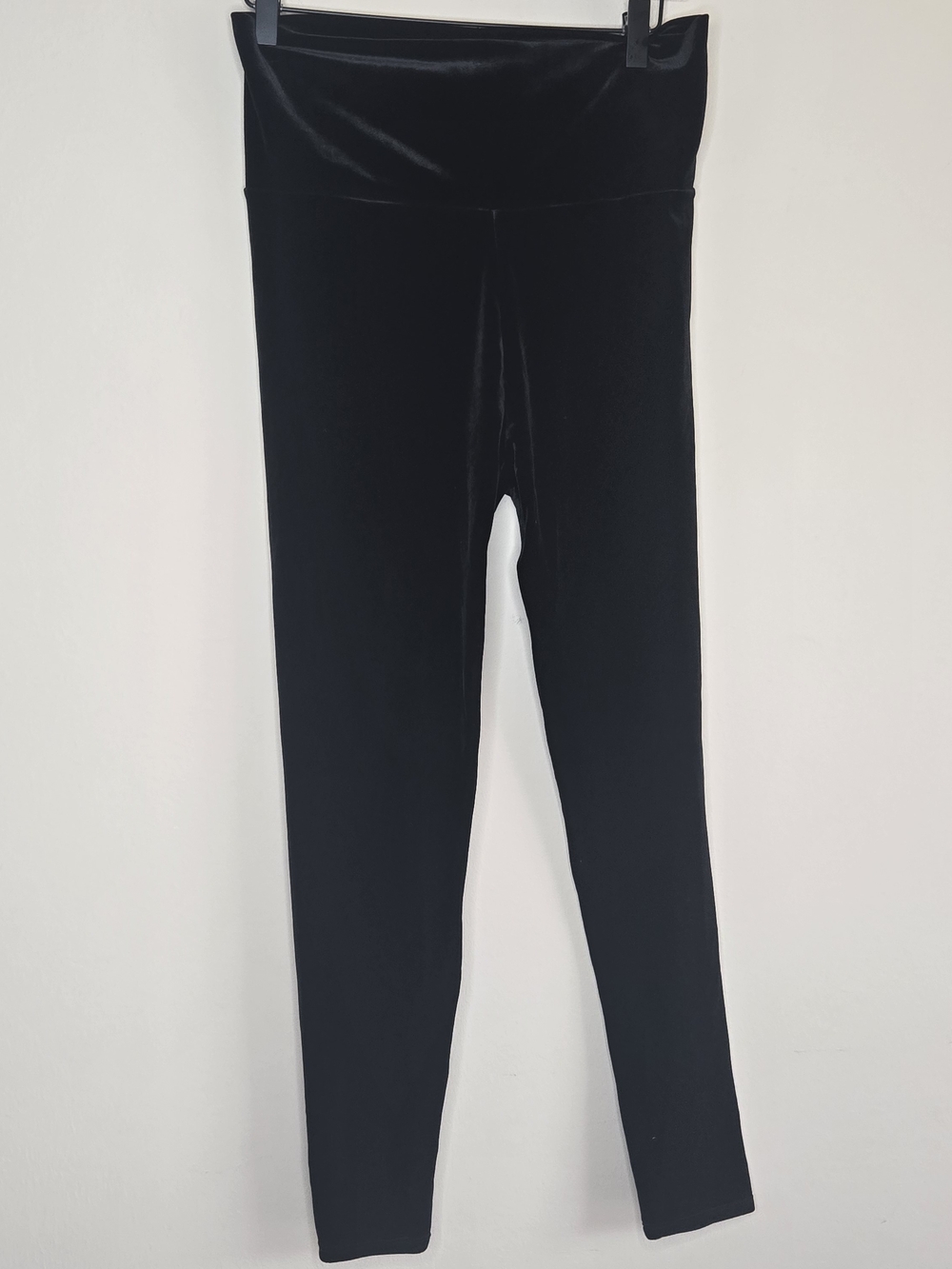 HATCH Maternity Black Stretch Leggings Minimalist Velvet Velour Basics - Picture 2 of 6
